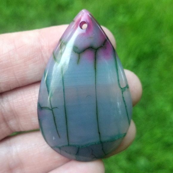 Green Dragon's Veins Agate Teardrop Pendant - Picture 1 of 2
